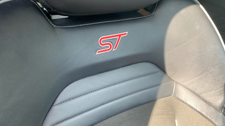 Ford Focus ST 2.0 EcoBlue 190 ST 5dr Diesel Hatchback